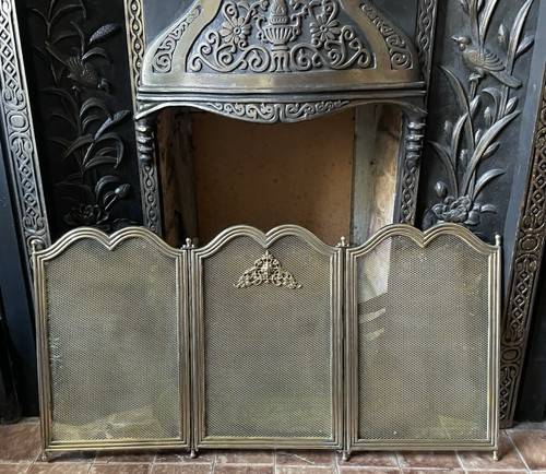 Fabulous 1930 fireguard brass - fabulous,