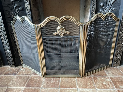 Fabulous 1930 fireguard brass - 1930,