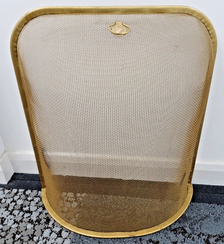 Brass coloured mesh - mesh, fire
