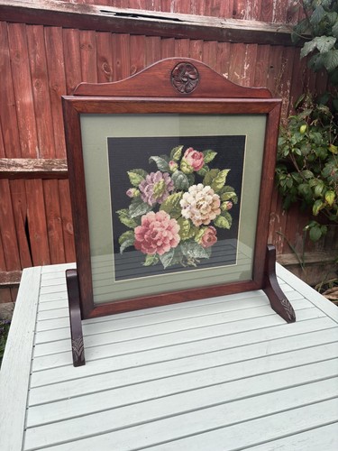 Vintage wooden fire screen - fire,