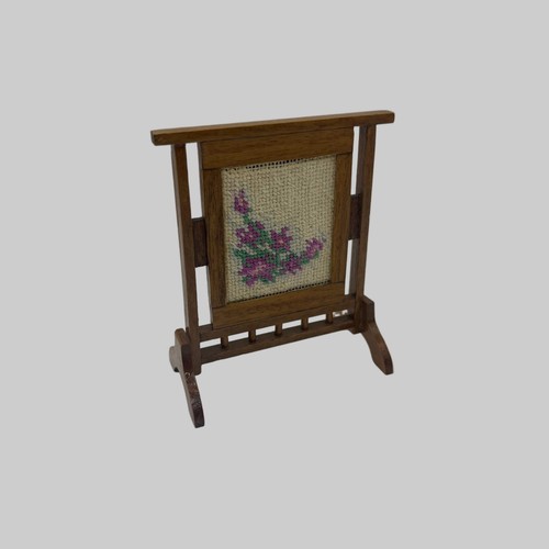 Tapestry fire screen