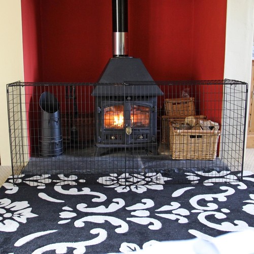 Extendable fire guard nursery - fire,